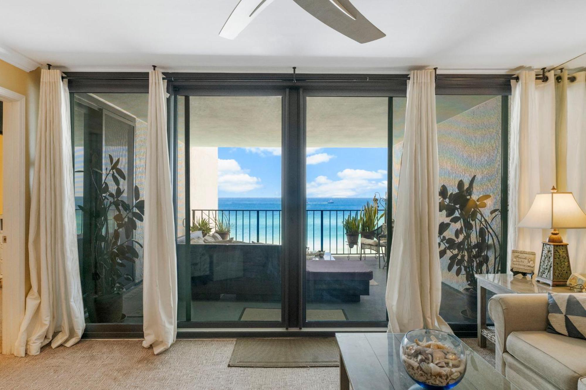 Stunning 2/2 Designer Condo W Coastal Appeal Right On The Gulf! Panama City Beach Exterior photo