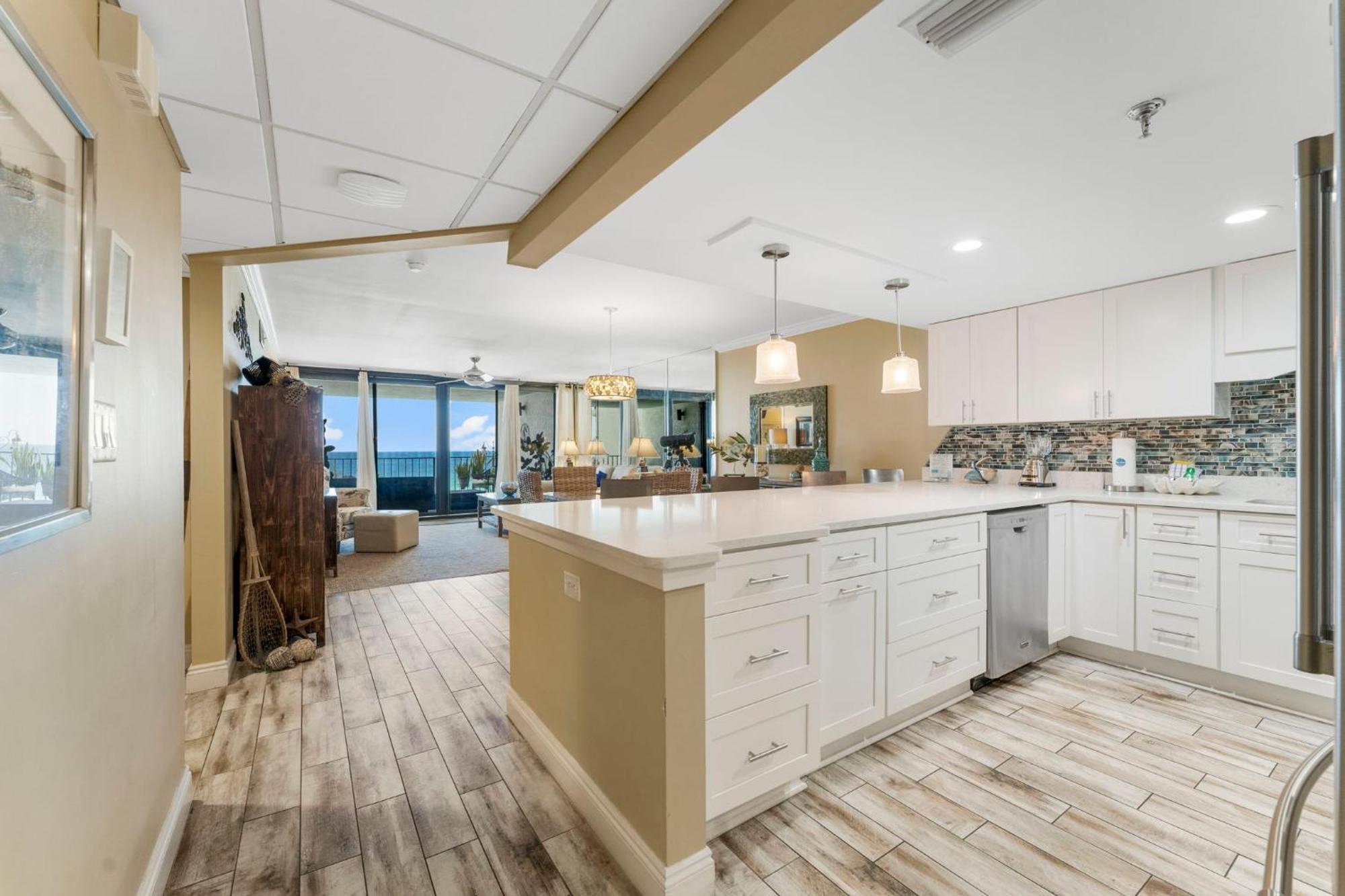 Stunning 2/2 Designer Condo W Coastal Appeal Right On The Gulf! Panama City Beach Exterior photo